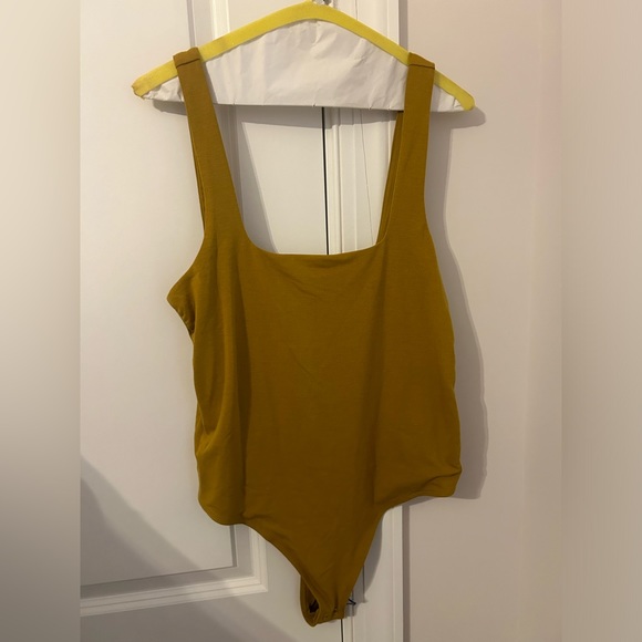 Good American NWOT Scuba Modern Tank Bodysuit - Picture 5 of 7